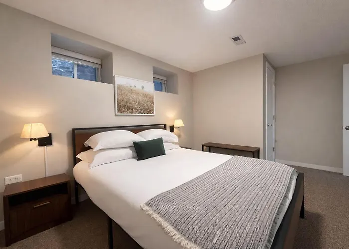 Appartement Flexhome West Town - Spacious 2br Duplex - Sleeps 8 *